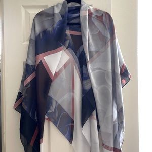 Arwen silk-satan square hijab 150cm x 150cm large hijab